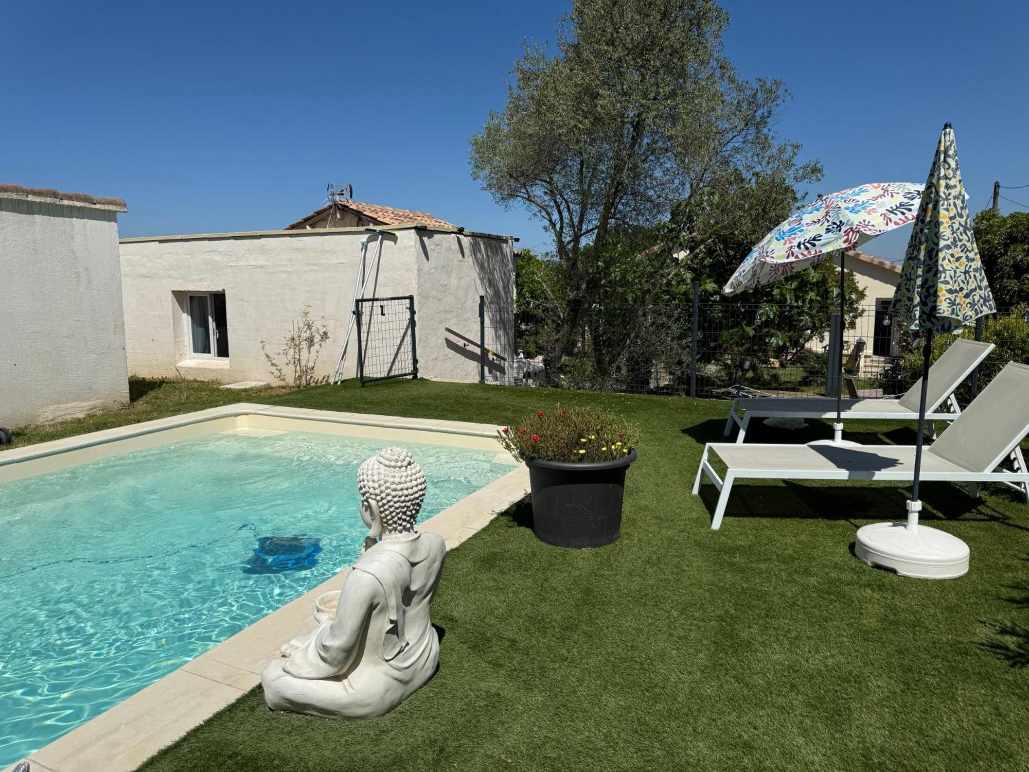 Gite Climatise Avec Piscine Sur Les Hauteurs De Bollene Bagian luar foto